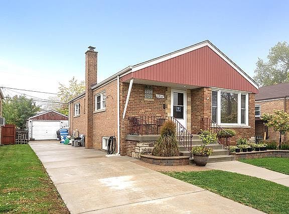 2nd image of 11410 S Rockwell St