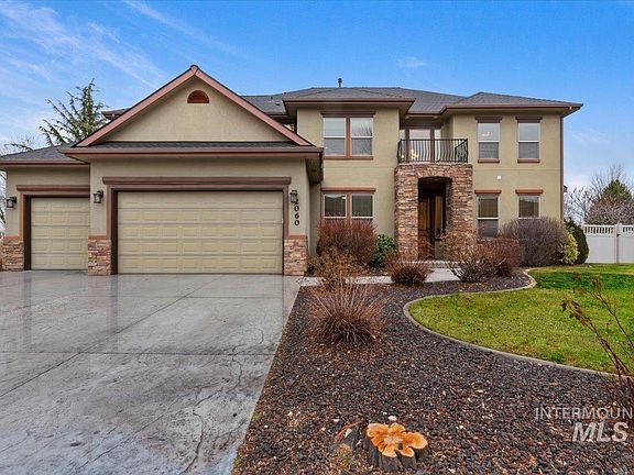 2nd image of 2060 E Lobelia St