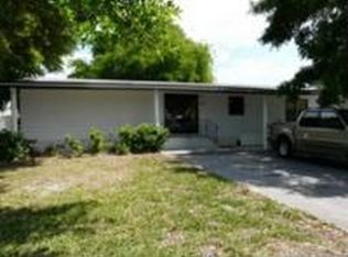 1661 Sunshine Ln, Tavares, FL 32778