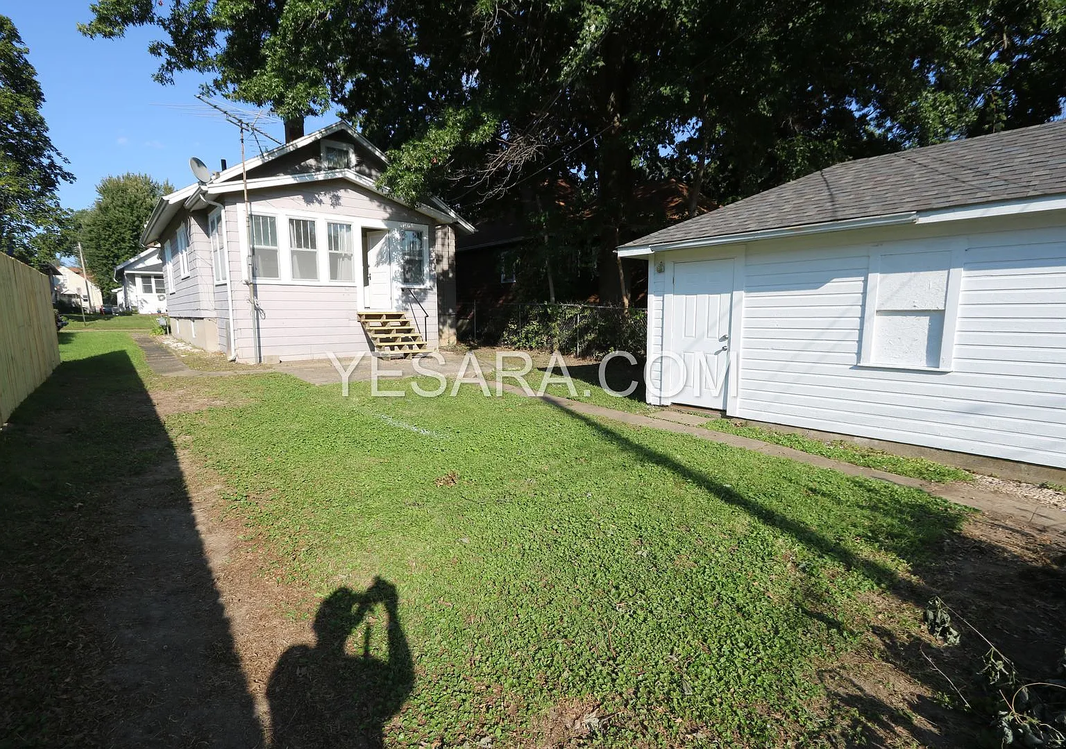 2 Bedroom 1 Bath House — Photo 2