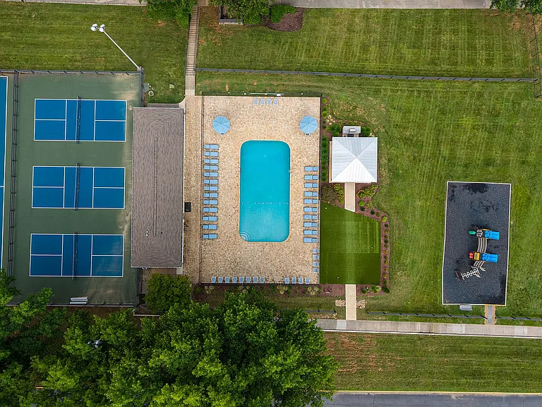 Resort Style Pool