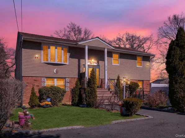 379 Washington Avenue, Roosevelt, NY 11575