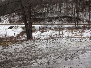 15637 Delaware Rd SW, Newcomerstown, OH 43832