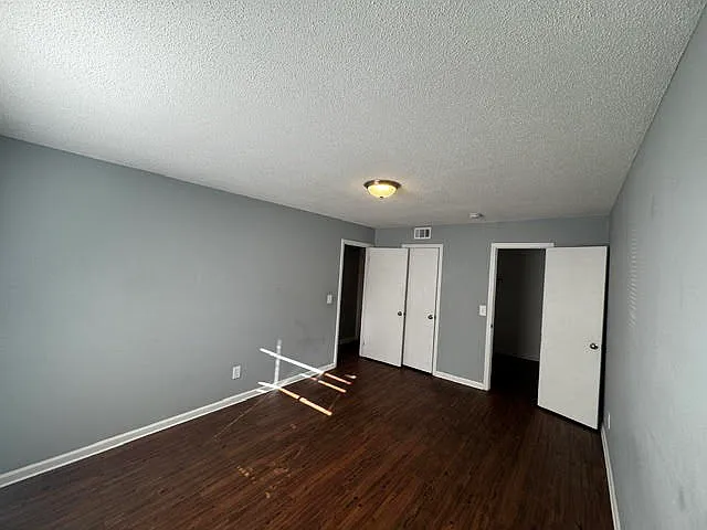 329 W Main St #1 — Photo 4