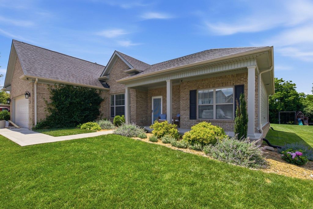 2717 Kearney Creek Ln, Lexington, KY - View 4