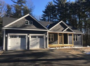 63 Cedar St, Douglas, MA 01516