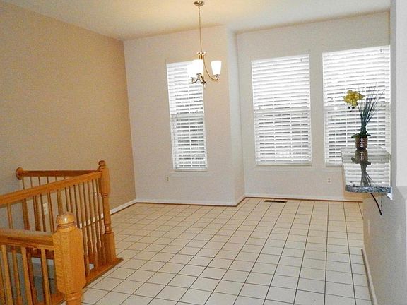 4th image of 8811 Blue Royale Ln