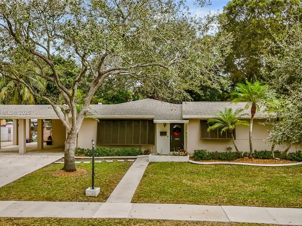 16621 SW 92nd Ave, Palmetto Bay, FL 33157