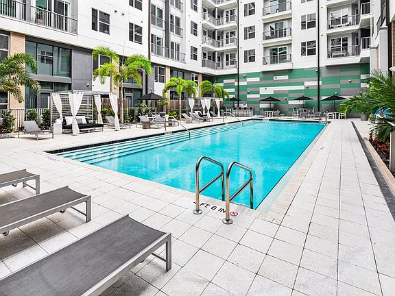 2nd image of 480 N Orange Ave #329