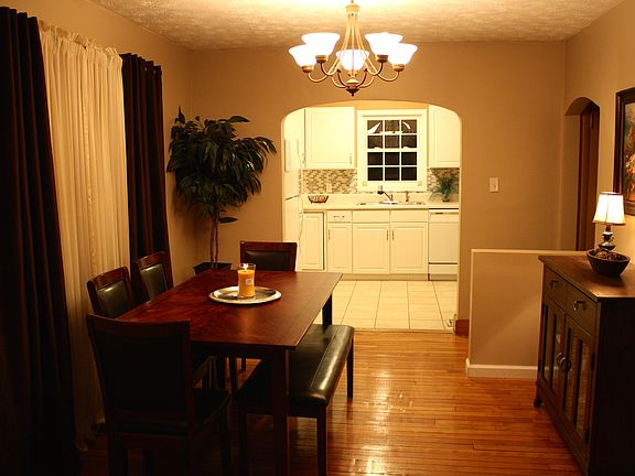 3rd image of 2311 Fenwood Dr