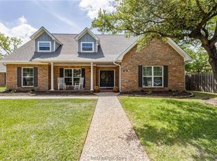 3502 Stillmeadow Dr, Bryan, TX 77802