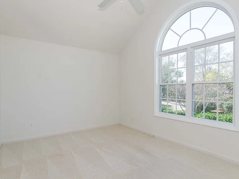 340 Palmer Way — Photo 19