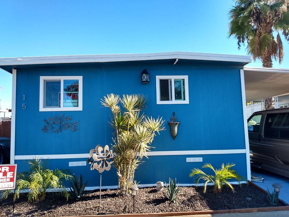1st image of 400 Greenfield Dr Space 15