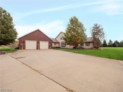 7191 Baumhart Rd, Amherst, OH, 44001