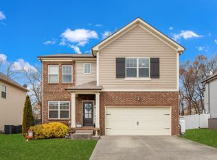 1045 Daniel Ln, Spring Hill, TN 37174