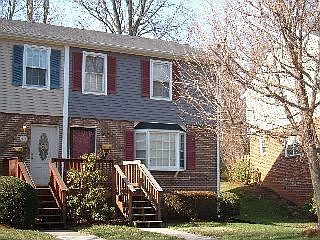 2nd image of 419 W Cadbury Dr