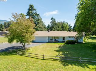 32670 Bush Garden Dr, Harrisburg, OR 97446