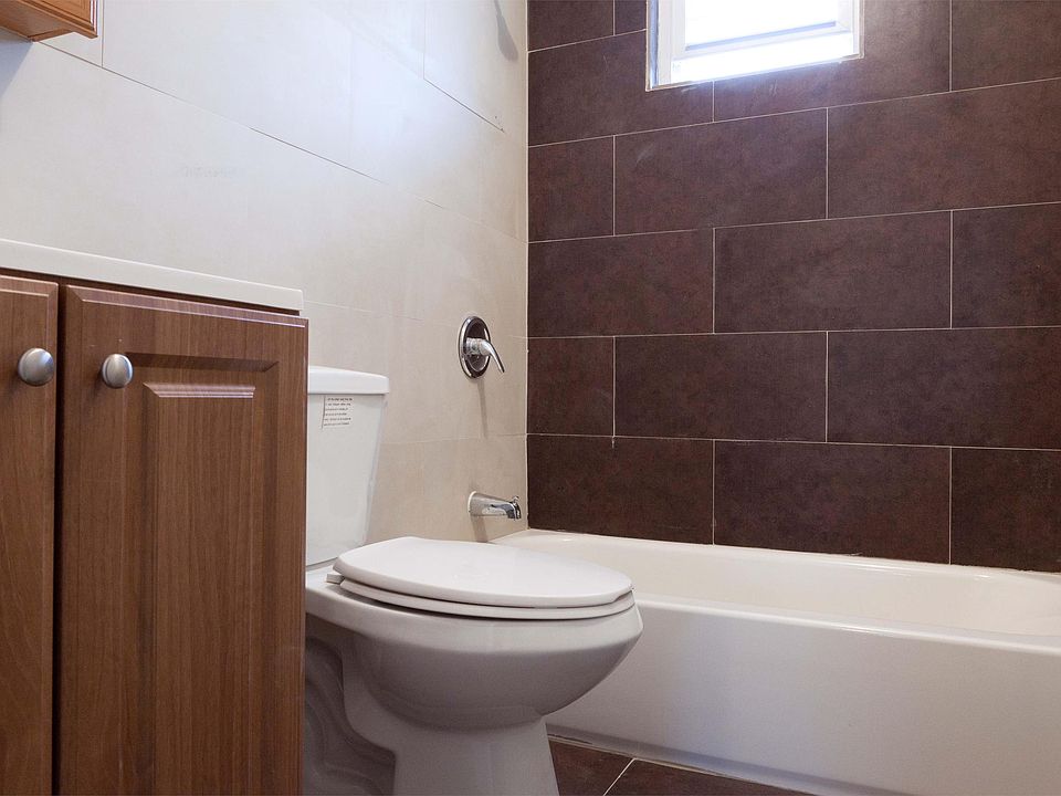 2nd image of 429 E 153rd St APT 3C