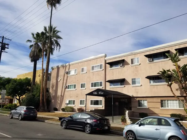 (undisclosed Address), Van Nuys, CA 91401