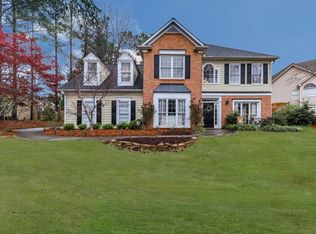 13150 Magnolia Crescent Dr, Roswell, GA 30075