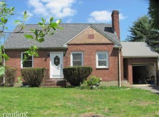 172 Boston Post Rd, Wayland, MA 01778