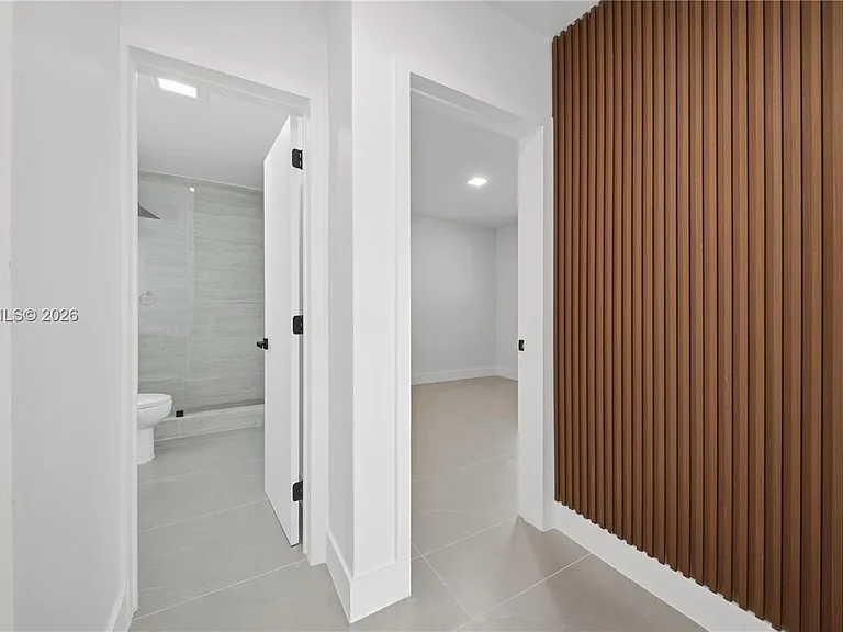 12471 SW 190th Ter — Photo 16