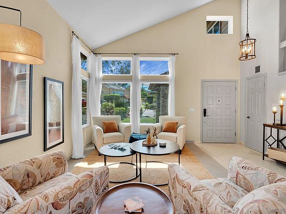 4th image of 12740 Boxwood Ct