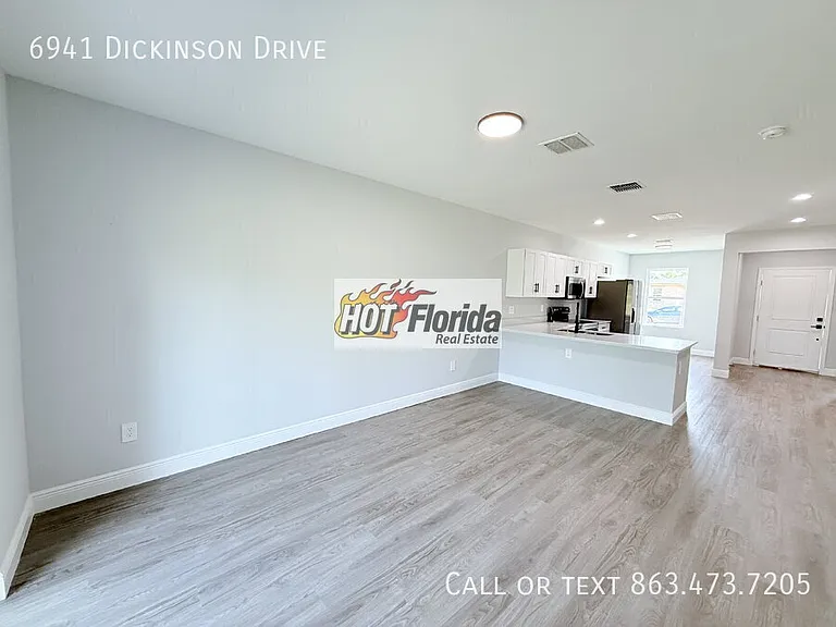 6941 Dickinson Dr — Photo 14
