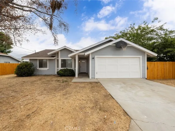 13707 4th St, Yucaipa, CA 92399