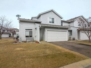 633 Roundhouse St, Shakopee, MN 55379