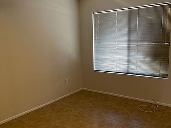 3rd image of 1535 N Horne #21196307-0