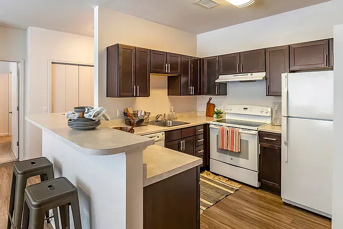 2 bed, 945 sqft, $836 — Photo 4