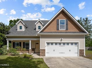 665 Morris Landing Rd, Holly Ridge, NC 28445