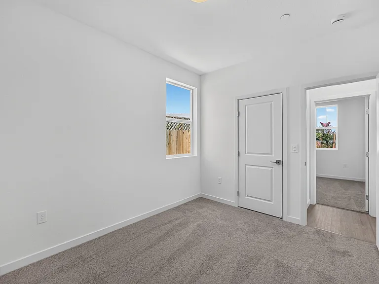 6525 Jacinto Ave — Photo 23