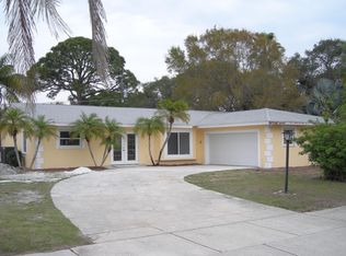 369 Lantana Ave, Sarasota, FL 34243