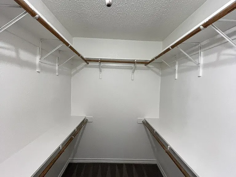 Le Montreaux Apartments — Photo 147