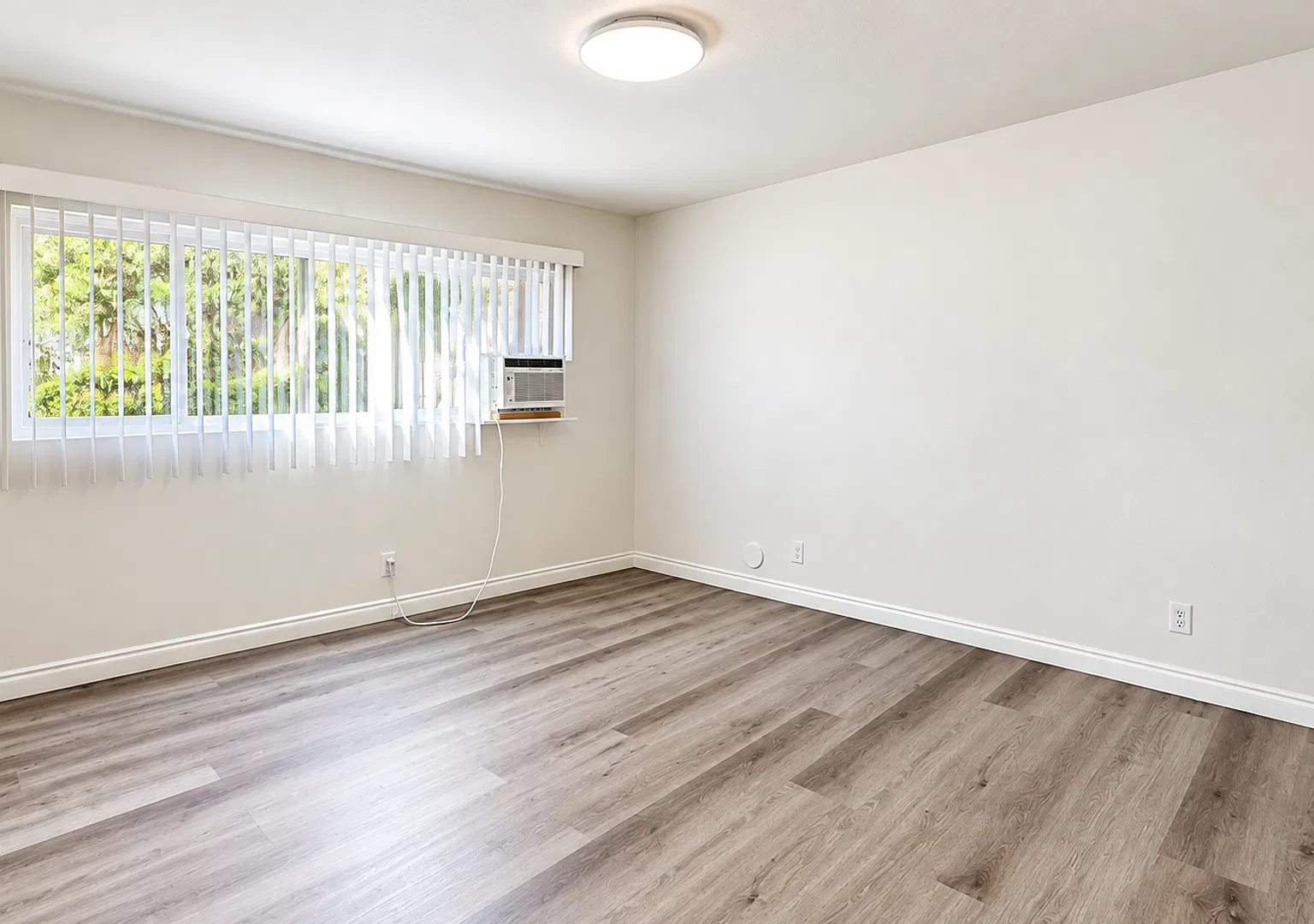 515 Catking Llc (Fva) — Photo 4