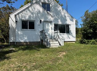 2051 Lavelle Rd, Flint, MI 48504