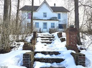 172 Maple Rd, Franklin, NJ 07416