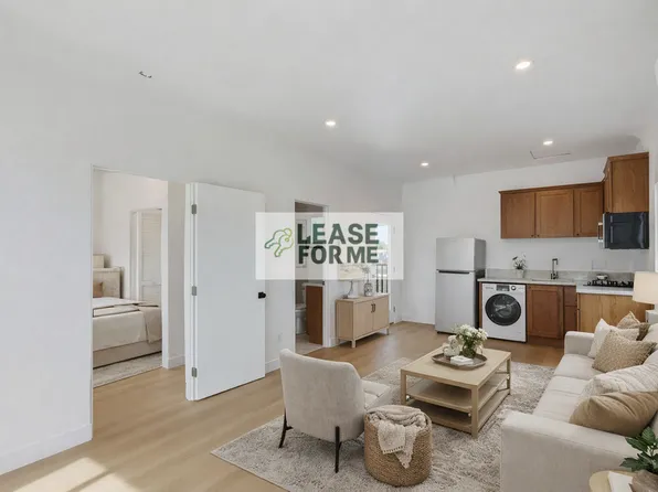 8959 W Hargis St, Los Angeles, CA