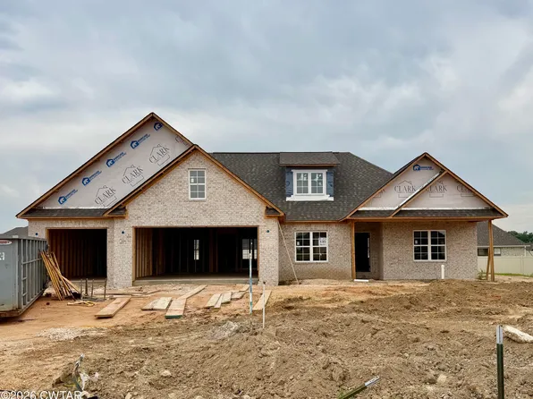 135 Ridge Cv, Medina, TN 38355