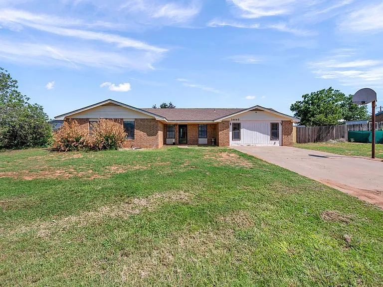 10803 E County Road 104 — Photo 1