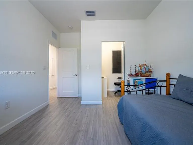 2588 SE 2nd St #2588 — Photo 10