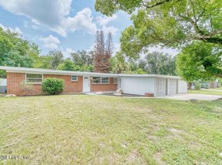 2517 Palm Ave, Mims, FL 32754