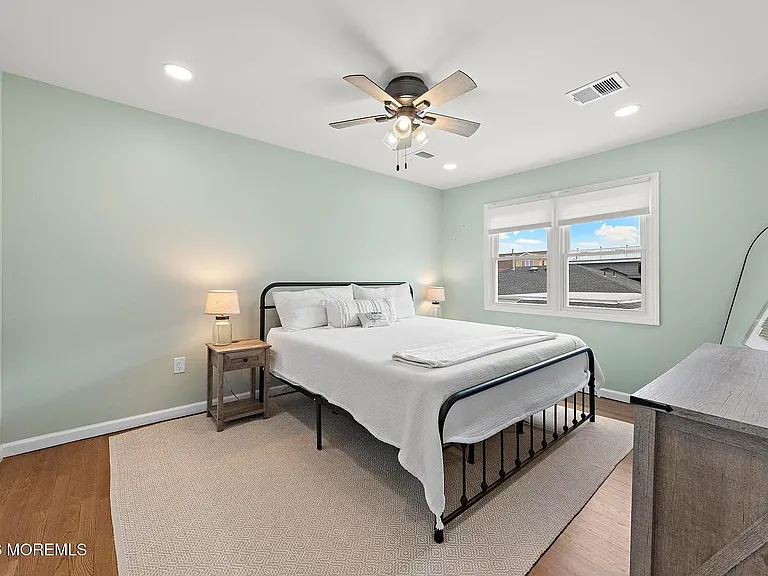 1201 Ocean Ave #108 — Photo 7