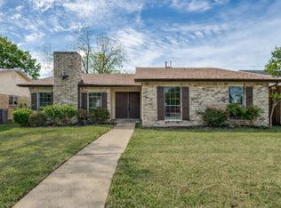 1804 Clear Creek Ln, Carrollton, TX 75007