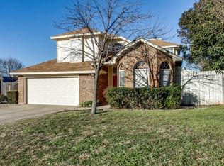 2901 Genessee Ct, Fort Worth, TX 76118