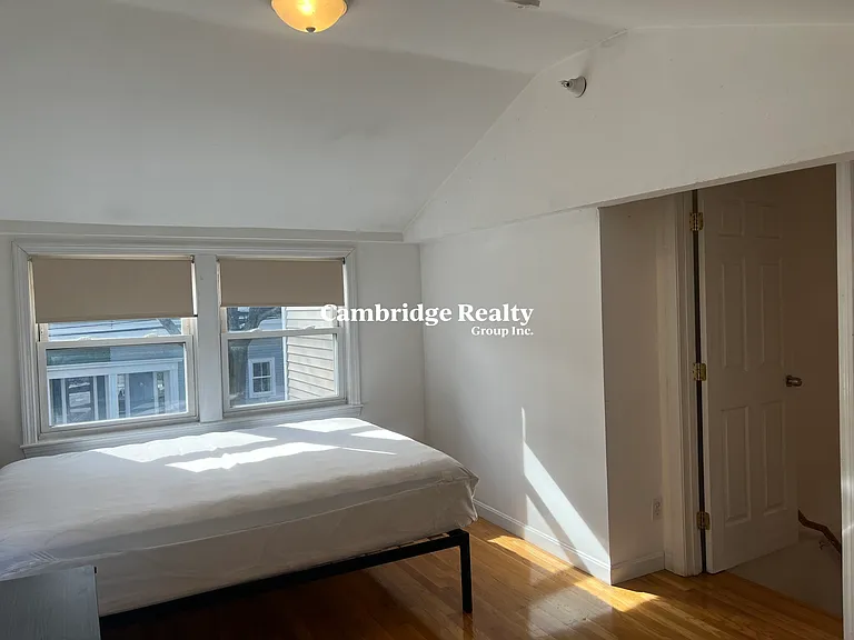 89 Spring St #3T — Photo 5