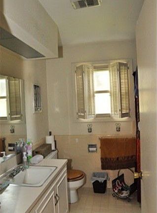 2nd image of 3120 Eugenia Ln