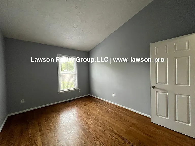4715 Wembley Pl SW — Photo 54